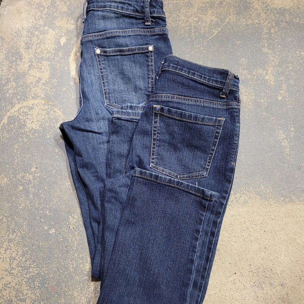 Lot of 2-Womens blue jeans Size 4 (4P) Simply Vera & Gloria Vanderbilt -5 pocket